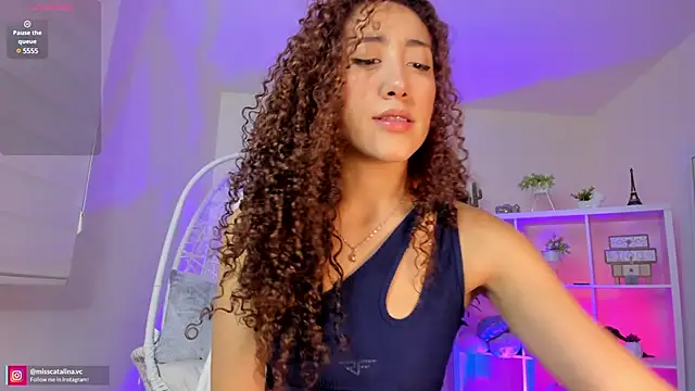 miss catalinaa online show from 03-20-25, 12:43