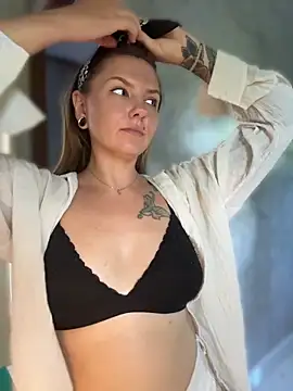  private person  online show from 04-08-26, 10:06