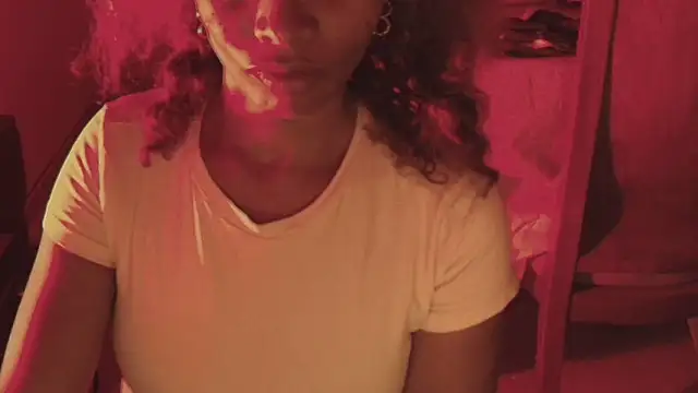 SashaBrianna99 online show from 10-22-25, 02:33