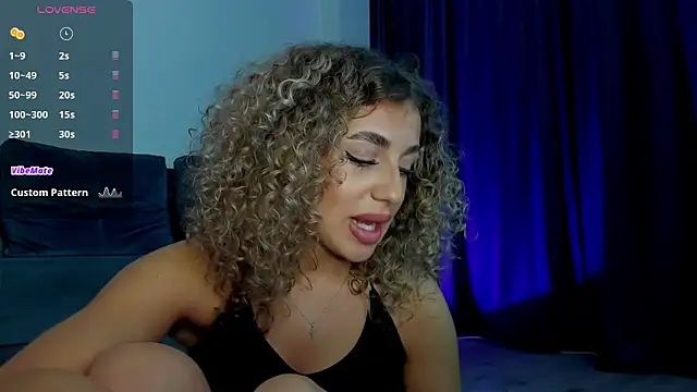 Snapshot of CurlyAnt0 chatting on 02-12-25, 11:30 CurlyAnt0 online show from 02-12-25, 11:30