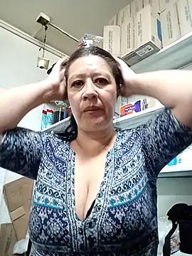 Snapshot of carolina_linarez69 chatting on 04-30-26, 06:48 carolina linarez69 online show from 04-30-26, 06:48