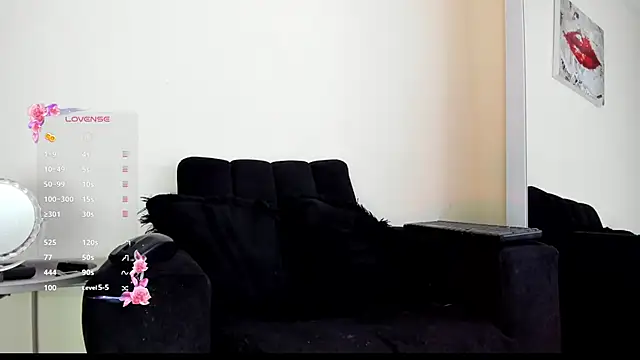 its  angelica  online show from 10-23-25, 07:23