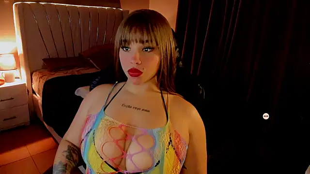 Snapshot of MimiRodriguez chatting on 09-19-25, 03:32 MimiRodriguez online show from 09-19-25, 03:32