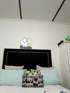 contagiousqueen online show from 02-17-26, 06:22