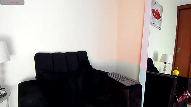 victoria  lace  online show from 07-19-26, 12:41