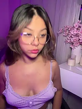 tuckersabrina online show from 10-14-25, 11:55