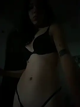 Snapshot of kittyprettybby chatting on 06-14-26, 04:30 kittyprettybby online show from 06-14-26, 04:30