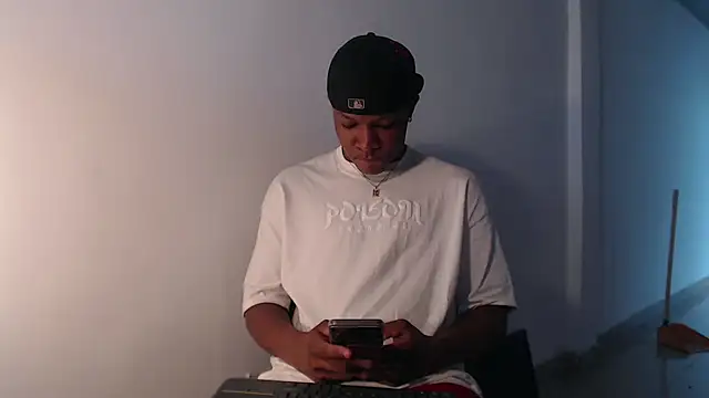 Alid 17 online show from 03-12-25, 08:52