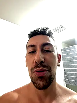 dantedesirexx online show from 12-22-25, 09:26