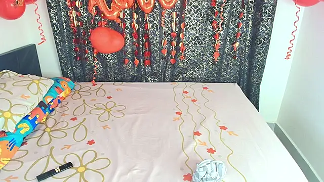 Snapshot of Lazy_Blake chatting on 09-21-25, 06:07 Lazy Blake online show from 09-21-25, 06:07