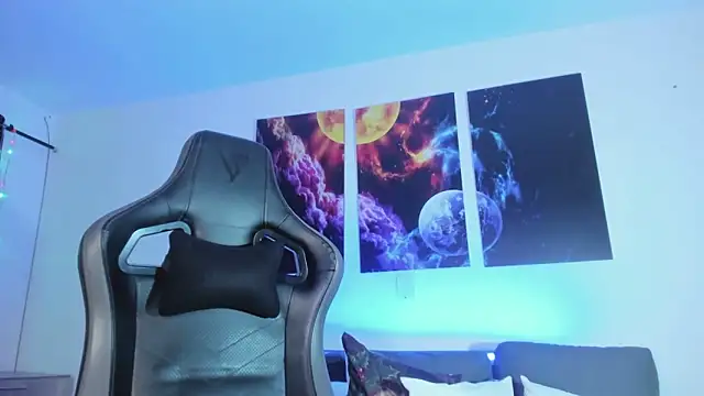 Snapshot of Lazy_Blake chatting on 03-18-25, 07:33 Lazy Blake online show from 03-18-25, 07:33