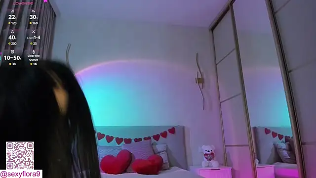 flora off online show from 02-11-25, 12:36