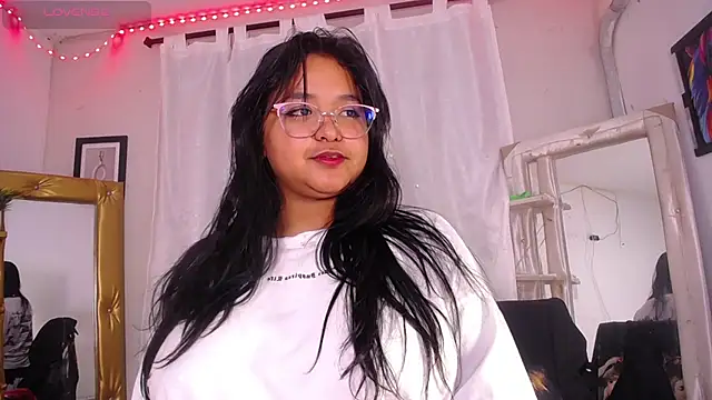 alaia 03 online show from 05-07-26, 02:16