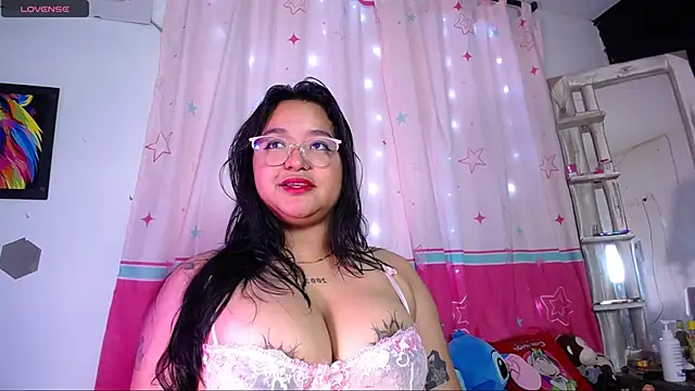 alaia 03 online show from 03-29-26, 03:46