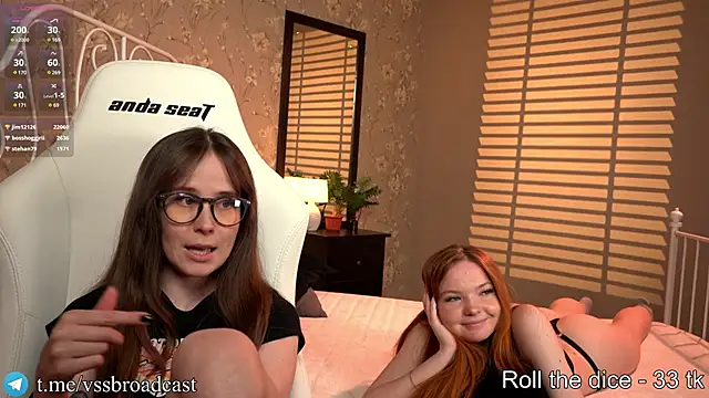 Snapshot of Cunning_Kitty chatting on 03-21-25, 11:22 Cunning Kitty online show from 03-21-25, 11:22