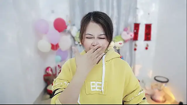 Snapshot of Fan_ting chatting on 03-04-26, 04:42 Fan ting online show from 03-04-26, 04:42