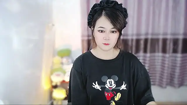 Fan ting online show from 07-04-26, 02:21