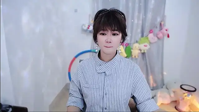 Fan ting online show from 10-25-25, 02:55