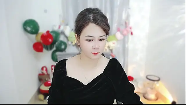 Snapshot of Fan_ting chatting on 02-11-26, 03:28 Fan ting online show from 02-11-26, 03:28