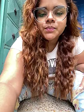 Snapshot of Evabigass chatting on 03-04-26, 09:00 Evabigass online show from 03-04-26, 09:00