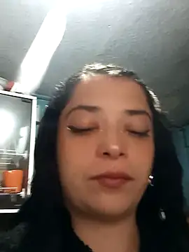 Elvishcassie  online show from 03-12-25, 06:53