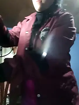 Snapshot of Elvishcassie_ chatting on 03-18-26, 10:10 Elvishcassie online show from 03-18-26, 10:10