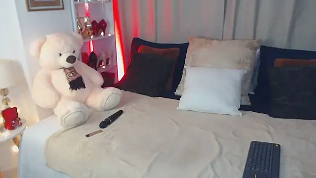 AnnaRouge online show from 02-21-26, 02:35