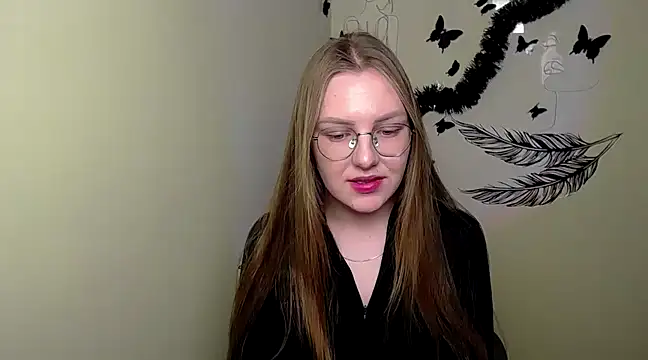 Snapshot of _AlMamiyy_ chatting on 02-23-25, 06:01  AlMamiyy  online show from 02-23-25, 06:01