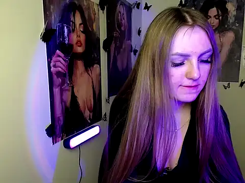 Snapshot of _AlMamiyy_ chatting on 10-06-25, 12:39  AlMamiyy  online show from 10-06-25, 12:39