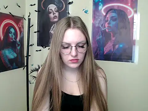 Snapshot of _AlMamiyy_ chatting on 10-17-25, 06:50  AlMamiyy  online show from 10-17-25, 06:50