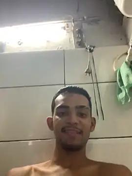 moreninhoP online show from 02-25-25, 02:47