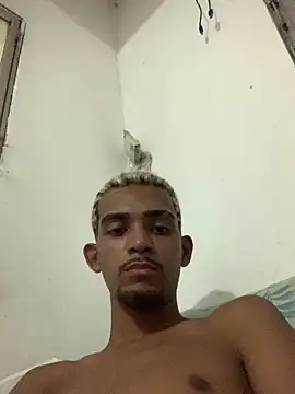 moreninhoP online show from 12-24-24, 05:38