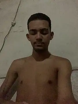 moreninhoP online show from 02-24-25, 10:59