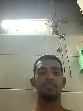 moreninhoP online show from 01-21-25, 08:54