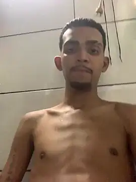 moreninhoP online show from 02-07-25, 04:06