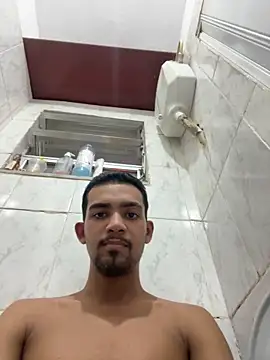 moreninhoP online show from 02-20-26, 04:20