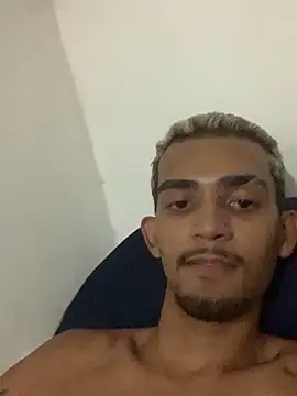 moreninhoP online show from 01-04-25, 03:18