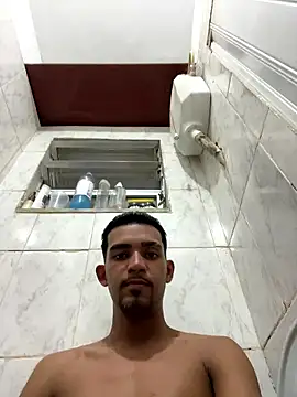 moreninhoP online show from 01-13-26, 03:43