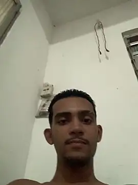 moreninhoP online show from 01-27-25, 05:25