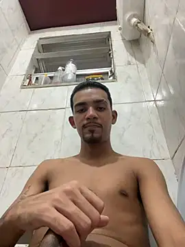 moreninhoP online show from 02-26-26, 04:12