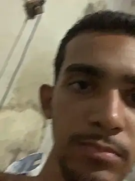 moreninhoP online show from 12-18-24, 05:59