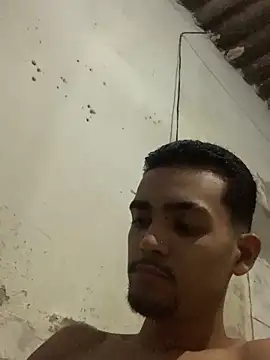 moreninhoP online show from 02-15-25, 03:52