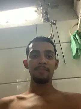 moreninhoP online show from 01-21-25, 03:37