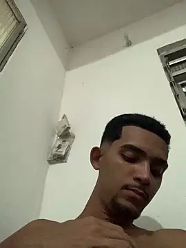 moreninhoP online show from 01-10-25, 04:12