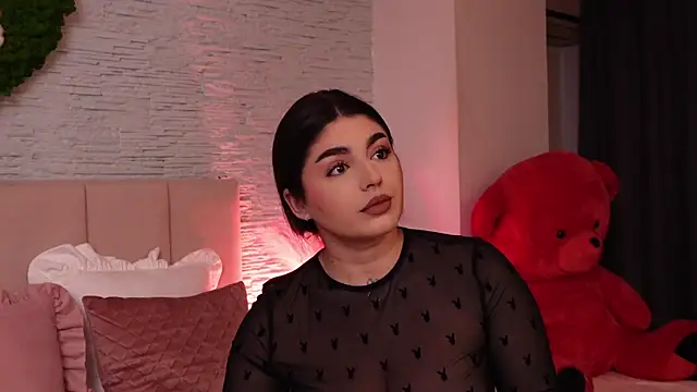 RachelSwaan online show from 02-27-25, 05:40