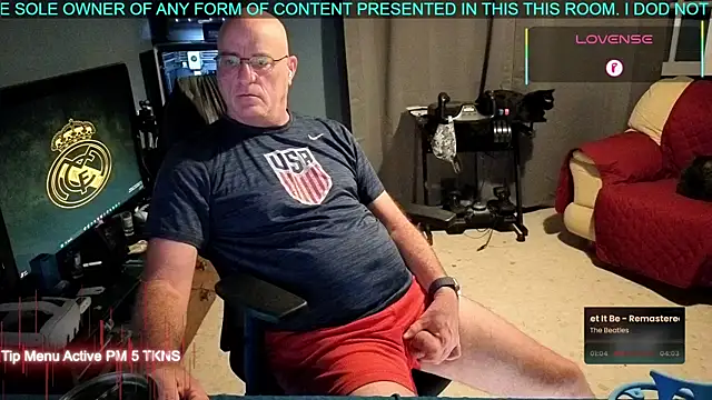 Pilot Dave 69 online show from 09-27-25, 04:51