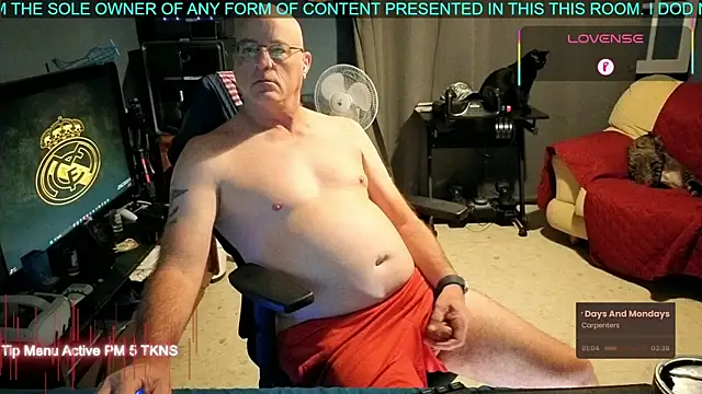 Pilot Dave 69 online show from 09-25-25, 04:18