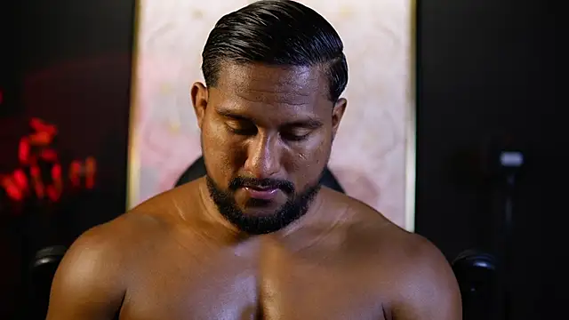 Snapshot of CallumMuscle chatting on 10-22-25, 07:35 CallumMuscle online show from 10-22-25, 07:35