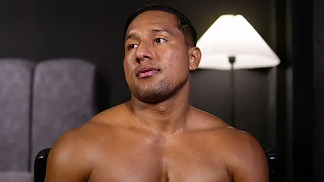 CallumMuscle online show from 11-29-25, 01:55