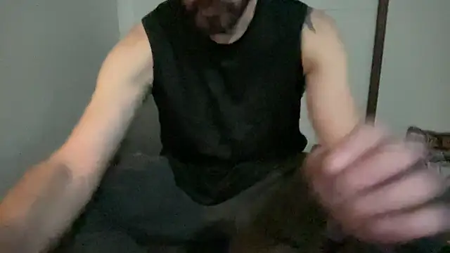 Snapshot of alphajoshkosh chatting on 04-19-26, 12:00 alphajoshkosh online show from 04-19-26, 12:00